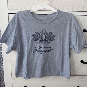 Calm mind strong heart cropped graphic tee